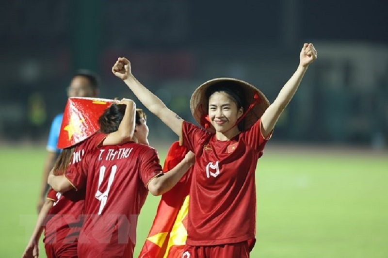 u20-nu-viet-nam-dai-bai-0-10-thanh-nha-dong-vien-dan-em-tuong-lai-phia-truoc-con-dai