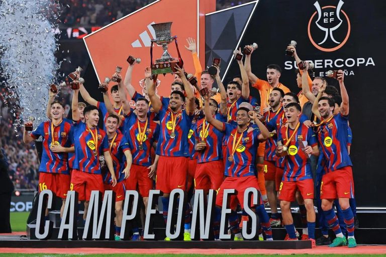 Barcelona vs Real Madrid (02:00 – 12/01) | Xem lại trận đấu