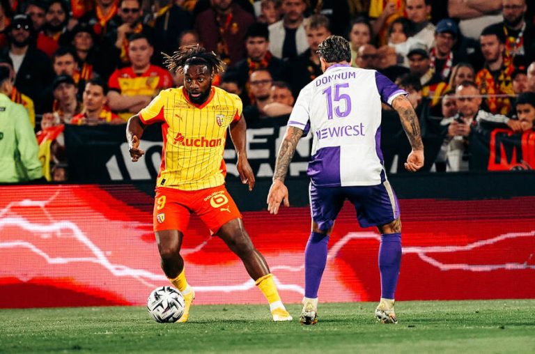 RC Lens vs Toulouse FC (01:45 – 18/04) | Xem lại trận đấu