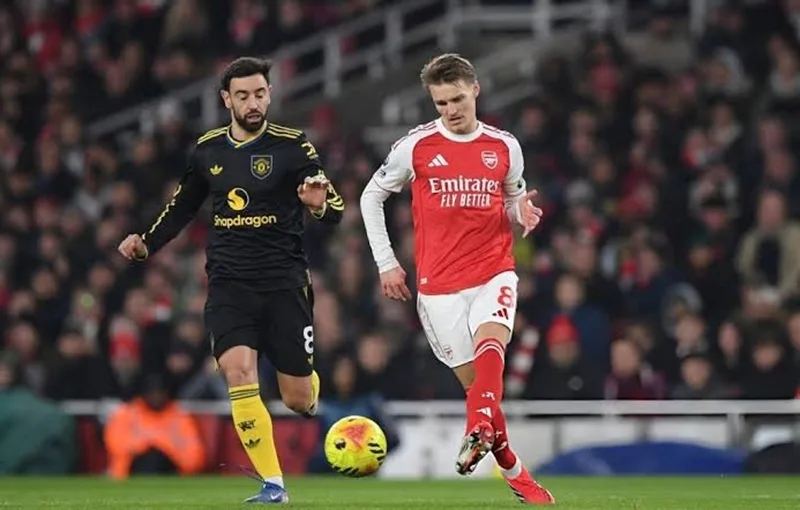 Arsenal vs Manchester United: Đại chiến kinh điển nước Anh